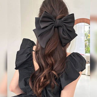 Triple satin bow hair clip