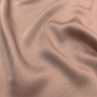 Grain satin hijab with reversible chiffon inner lining: Sand