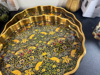 Waved Set Of 2 Brushed Gold Strawberry Thief Serving Trays