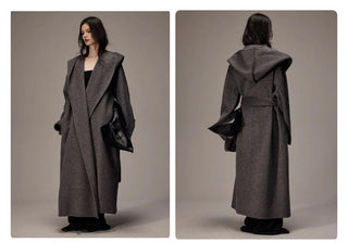A model is shown wearing a long hooded coat from both the front and back views against a neutral studio background. The image includes Chinese text at the top indicating 'Two-color optional' and labels at the bottom identifying the front and back views.
