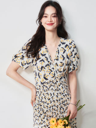 Puff-Sleeved Lily-Of-The-Valley V-Neck Waist-Cinching Midi Dress