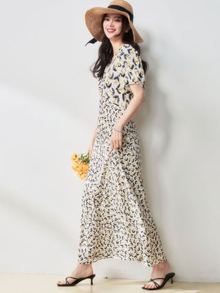 Puff-Sleeved Lily-Of-The-Valley V-Neck Waist-Cinching Midi Dress