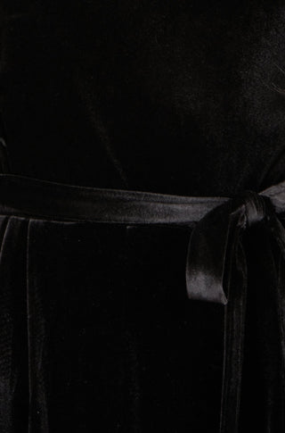 Yumi Black One Shoulder Velvet Jumpsuit