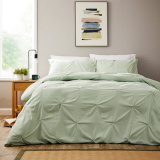 OLIVIA ROCCO Textured Pintuck Ruffles Pleated Microfibre Duvet Cover Set With Pillowcases - Hstrends