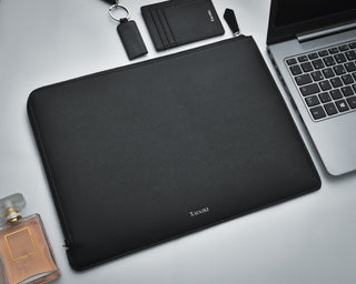 Phantom Black Saffiano Laptop Sleeve - Hstrends