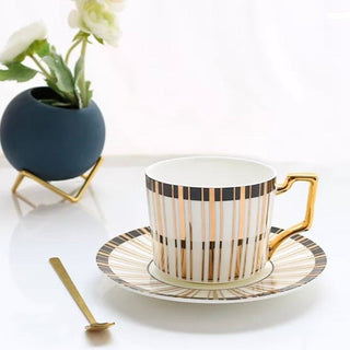 Regal Fantasy Bone China Teacup and Saucer - Hstrends