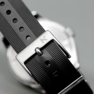 'Tempest' Automatic Navigator Watch (40mm) | Seal Black - Hstrends