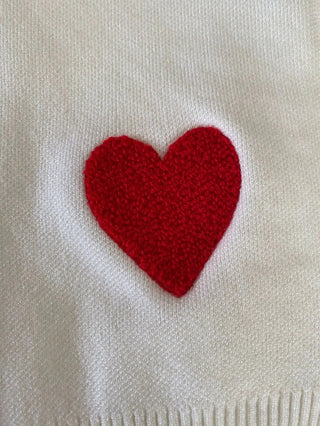 Women Cute Heart - Shaped Round Neck Sweater - Hstrends