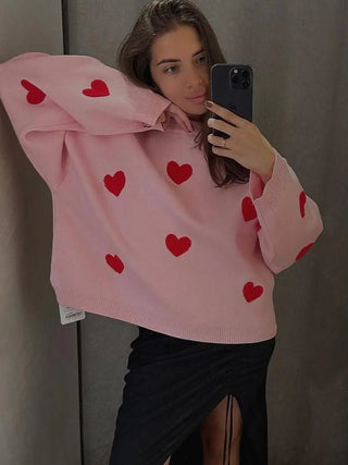 Women Cute Heart - Shaped Round Neck Sweater - Hstrends