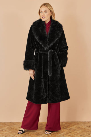 Yumi Black Wrap Faux Fur Coat With Oversize Collar - Hstrends