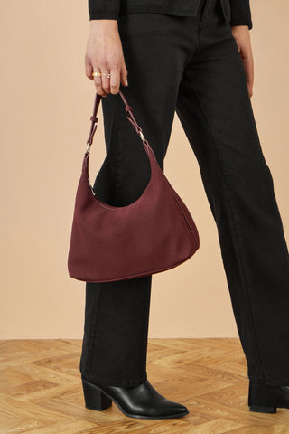 Yumi Burgundy Shoulder Bag With Buckle Strap - Hstrends