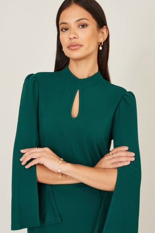 Yumi Green Fitted Midi Dress With Flute Sleeves - Hstrends