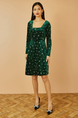 Yumi Green Starburst Foil Print Long Sleeve Skater Dress - Hstrends