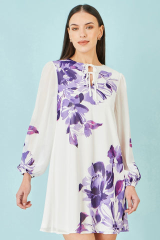 Yumi White Floral Placement Tunic With Keyhole Neckline - Hstrends