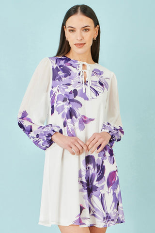 Yumi White Floral Placement Tunic With Keyhole Neckline - Hstrends