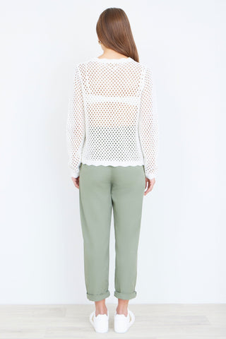 Yumi White Flower Crochet Jumper - Hstrends